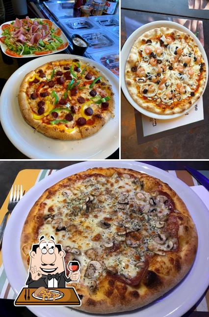 Prenez des pizzas à holly food burger