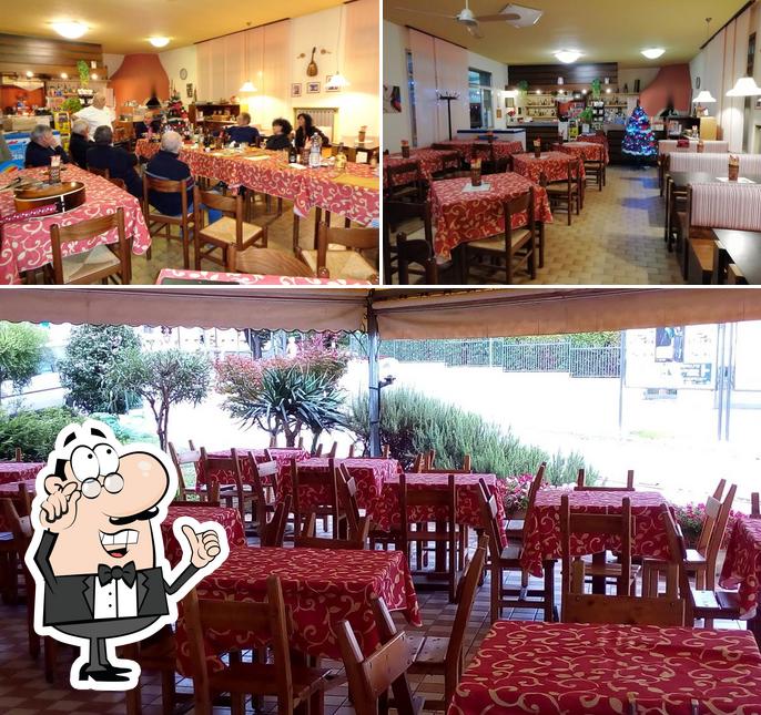 L'intérieur de Pizzeria El Popezo