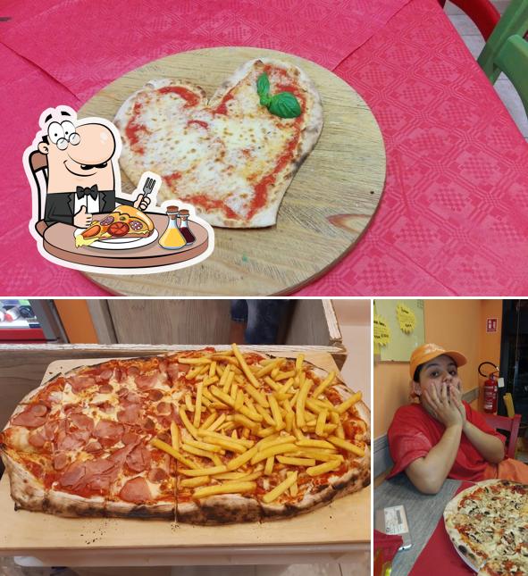 Prenez des pizzas à Pizzeria La Rustica