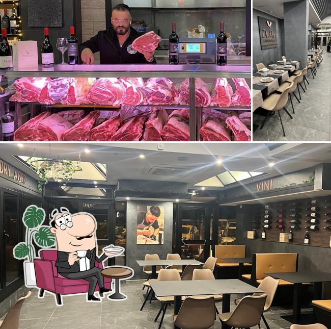 Dai un'occhiata agli interni di Di Peri Carni & Food Steakhouse Palermo
