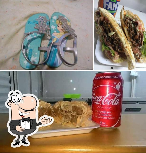 See this image of Hora do lanche