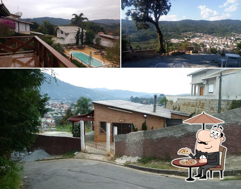 Desfrute da vista da área externa do Mirante Pizza Bar