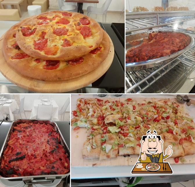 Scegli una pizza a La Retta Via