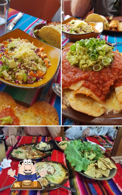 Еда в "Montezuma's Mexican Restaurant & Bar - Mooloolaba, QLD"