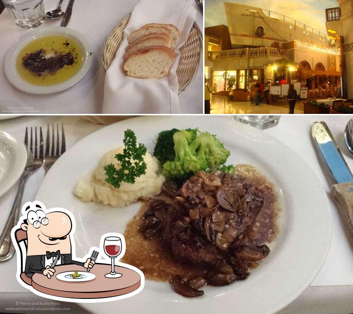 Oyster Bay Seafood & Wine Bar, Hollywood Casino in Las Vegas