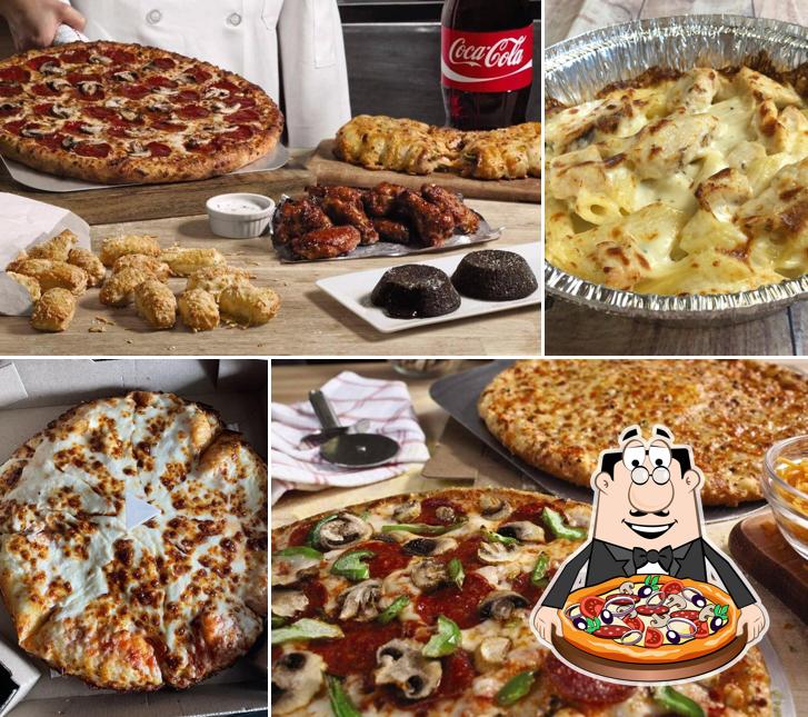 Domino's Pizza, 231 Rowan Blvd in Glassboro Restaurant menu and reviews