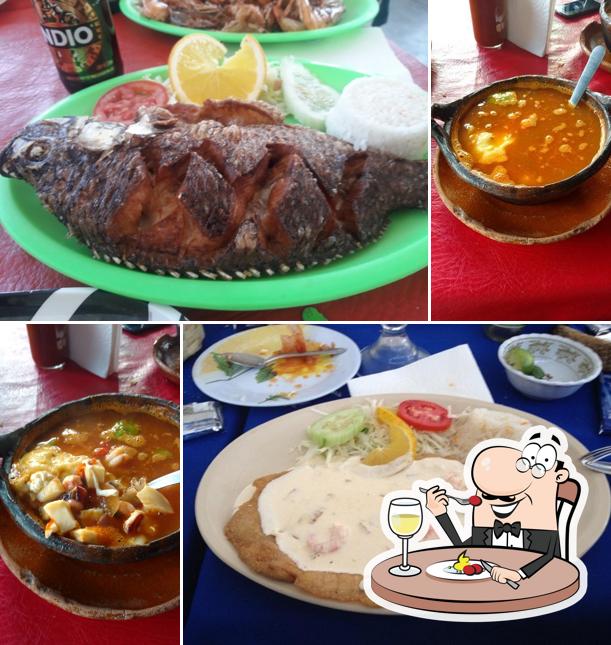 Restaurante Los Tocayos, Cuautitlan, Calz. de Guadalupe 277 - Opiniones del  restaurante