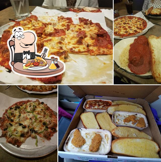 Detello's Pizza & Pasta in Eden Prairie Restaurant reviews
