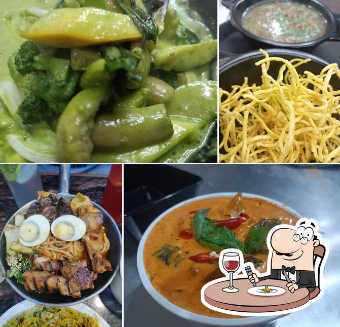 Food at Solanas Chinese & Thai