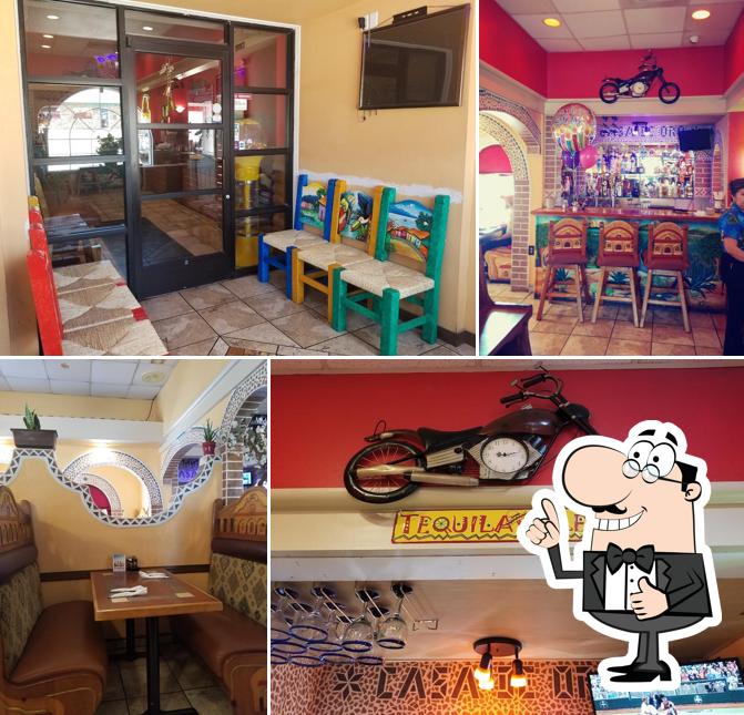 Casa De Oro Mexican Restaurant in Red Oak Restaurant menu and reviews