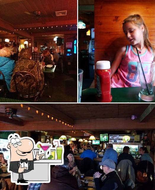 Menu of Packy's Pub, Washington Mills reviews and ratings
