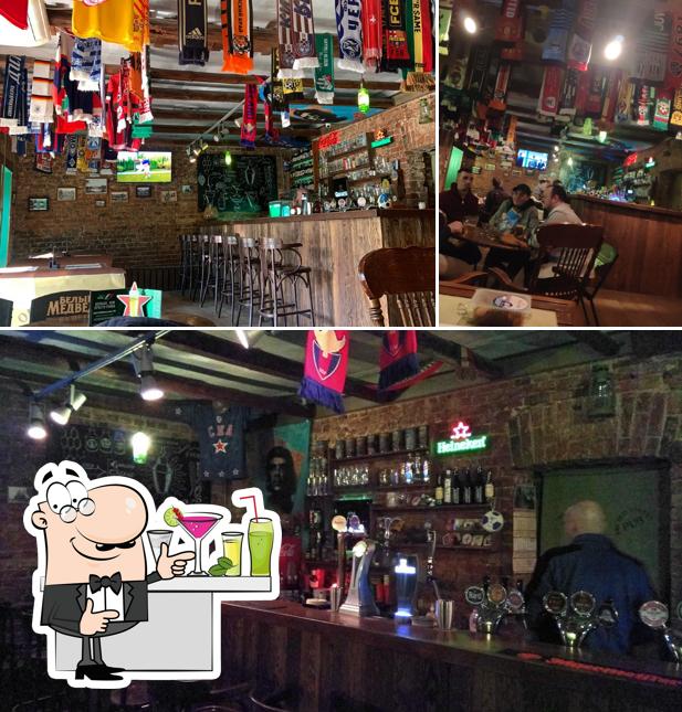 Взгляните на изображение паба и бара "The Old Street Pub"