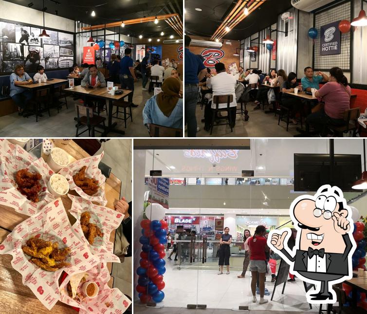 Buffalo's Wings N' Things restaurant, Zamboanga, W39F+RFX Restaurant