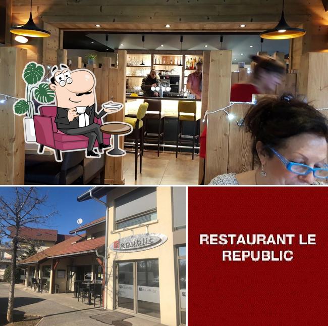 Installez-vous à l'une des tables de Restaurant Le Republic