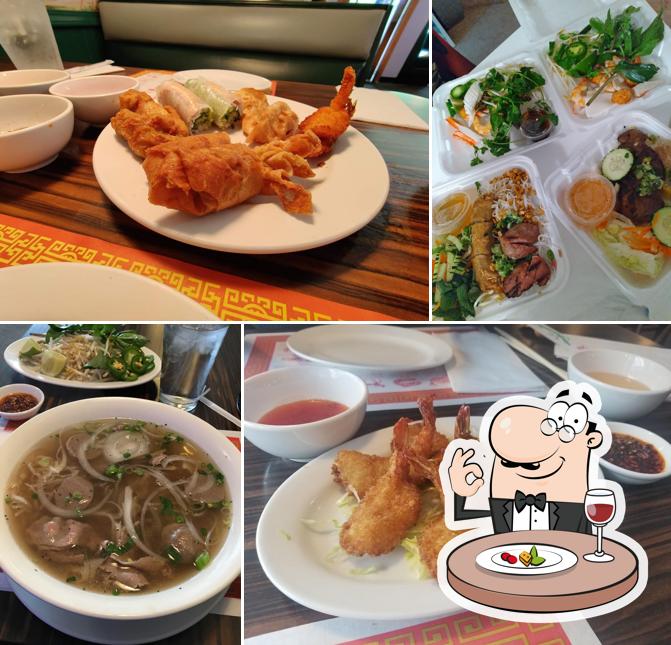 Food at Saigon Palace Restaurant