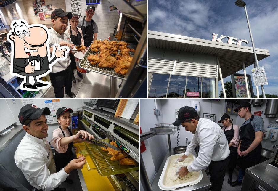 KFC Alperton Western Avenue, Alperton Ln in Greenford Restaurant