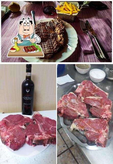 Scegli i piatti di carne a Albergo Ristorante Belvedere