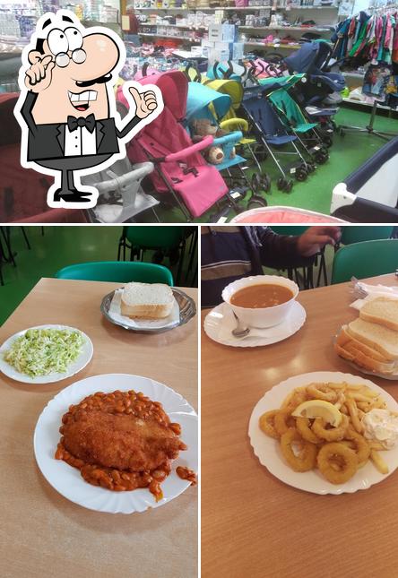 Dai un'occhiata agli interni di KTC Restoran 'Dalia'