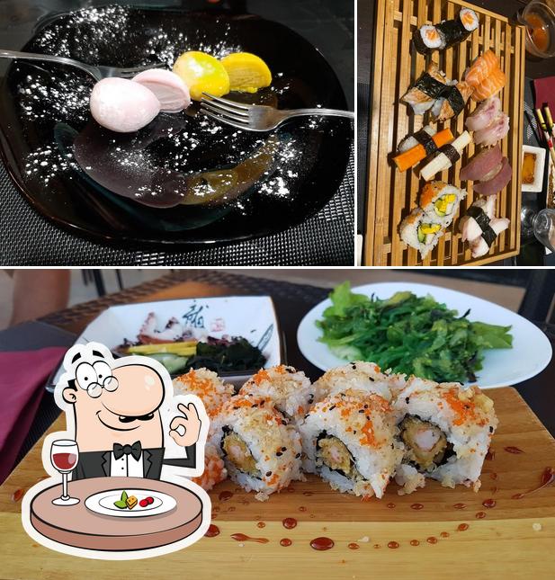 Cibo al Ristorante Giapponese Momiji
