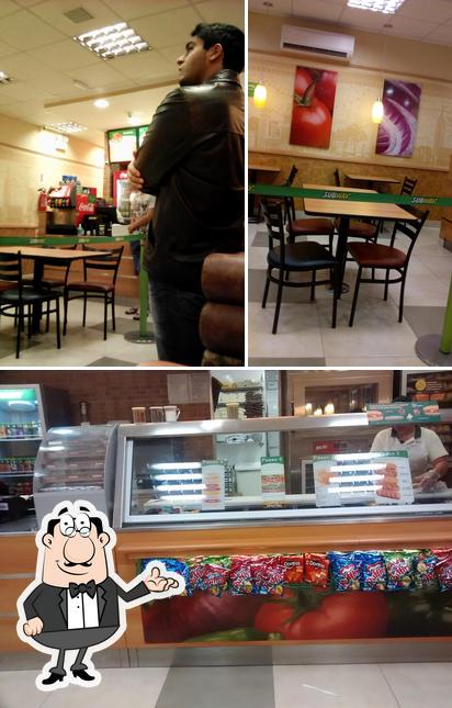 O interior do Subway