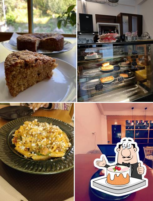 Carrot cake at Lagom Cafe