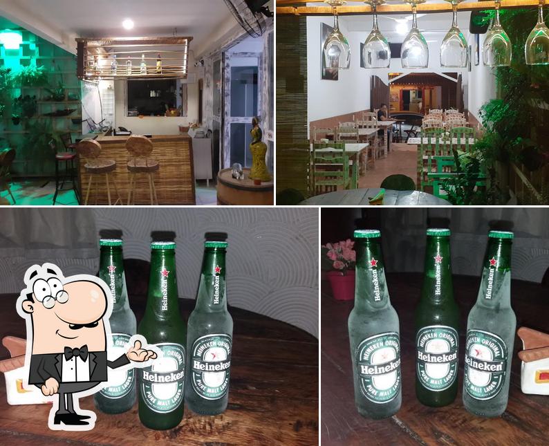 A foto da interior e bebida a Pizzaria GJ e Hambúrgueria