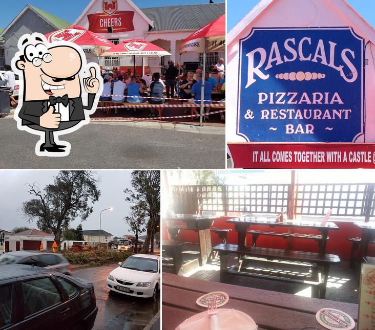 Look at the picture of Rascals Pub