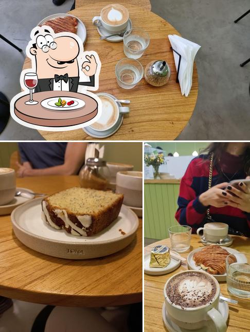 Tona Café 1