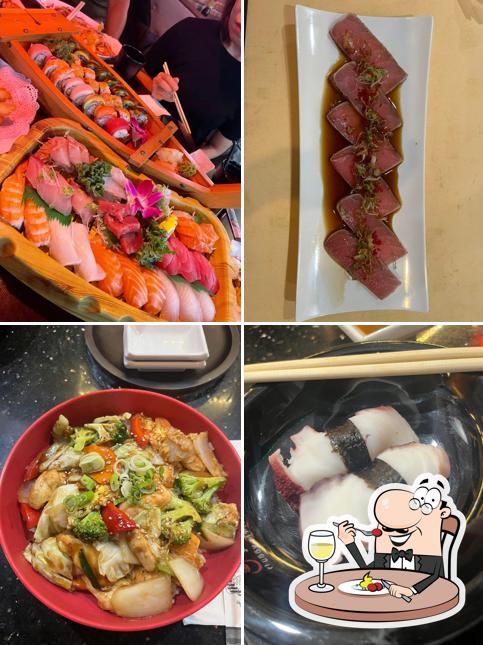 Еда в "Yukihana Revolving Sushi"