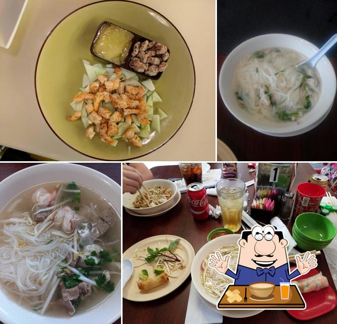Блюда в "Vietnamese Phở Restaurant"