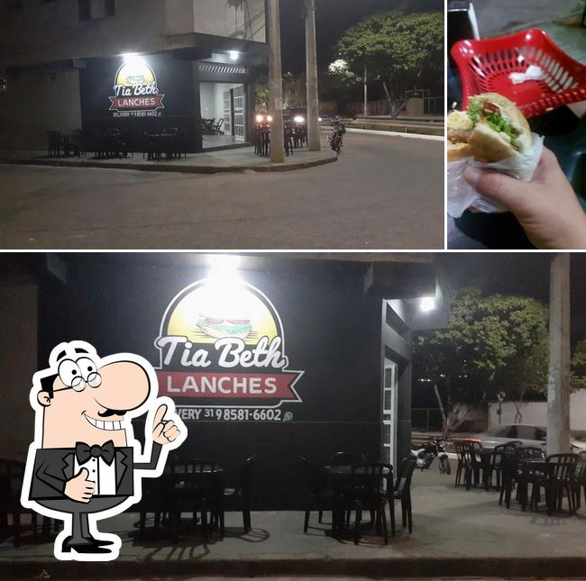 See the image of Tia Beth Lanches