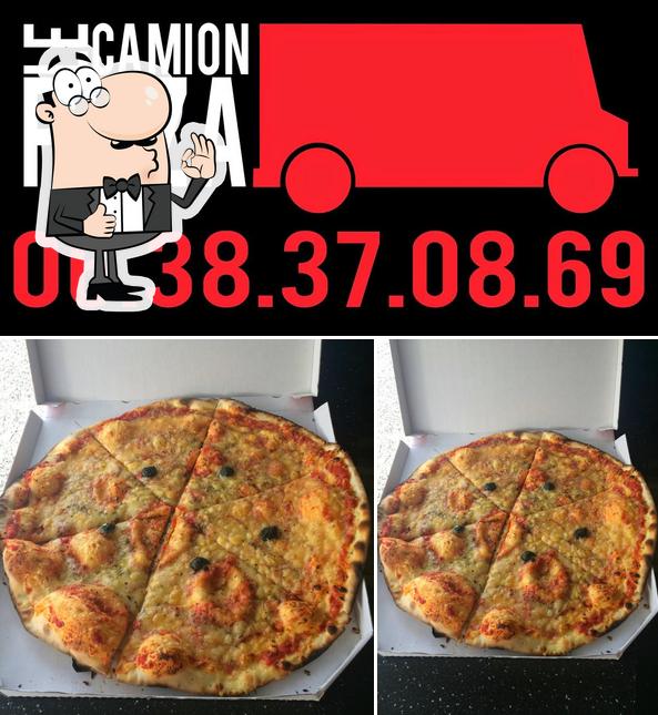 Regarder cette photo de Le Camion Pizza