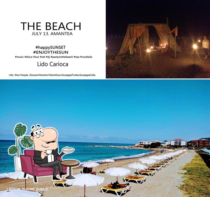 Gli interni di Lido Campora Beach Club