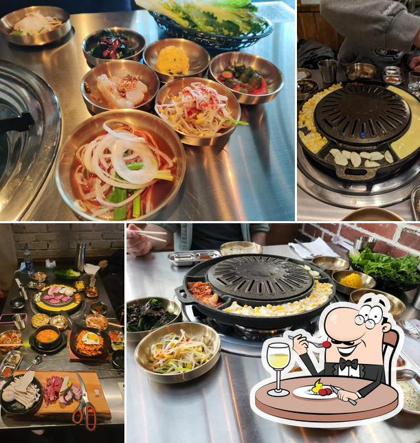 Daldongnae Korean BBQ Sheppard in Toronto Restaurant menu and reviews