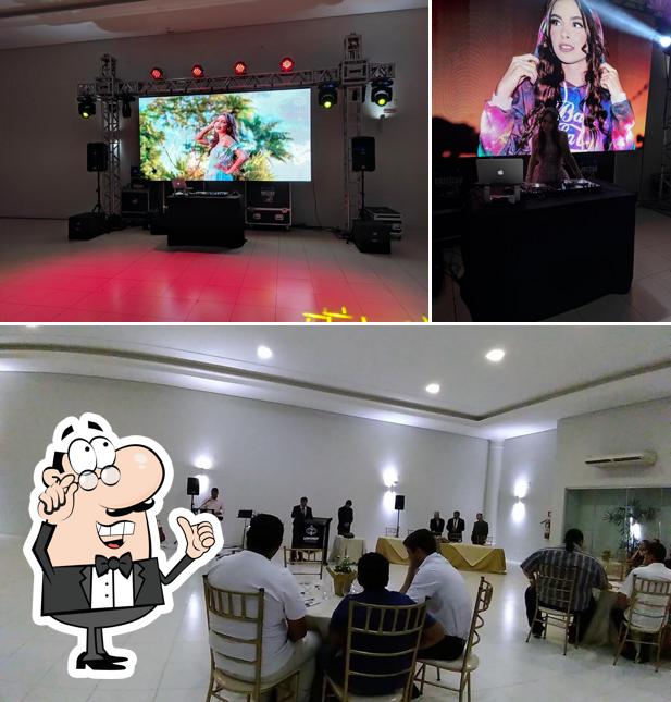 Veja imagens do interior do Eva Buffet