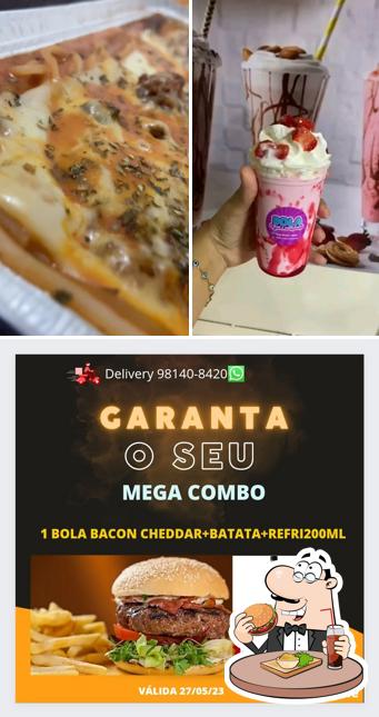 Hambúrguer em Bola Lanches Fonte