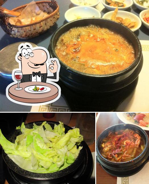 Seoul Garden, 1628 E McKinley Ave in Mishawaka Restaurant reviews