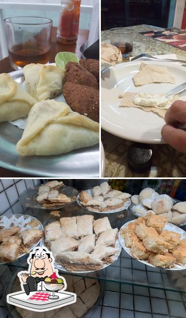 Beirute Restaurante provê uma escolha de pratos doces