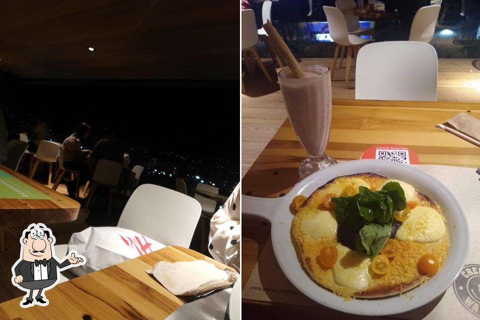 Crepes & Waffles restaurant, Medellín, Carrera 70 1 141