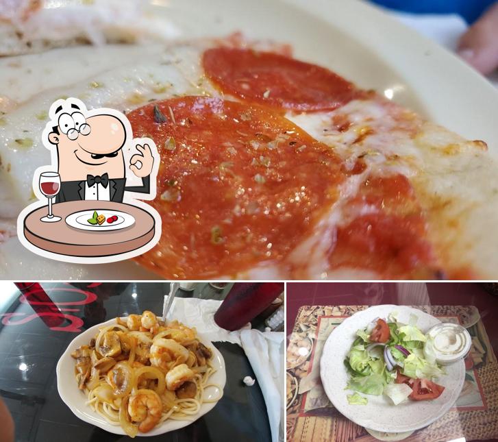 Leo's Pizza Italiano, 5150 Normandy Blvd in Jacksonville Restaurant