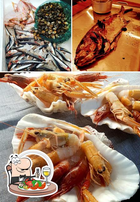 Get seafood at CalaPú