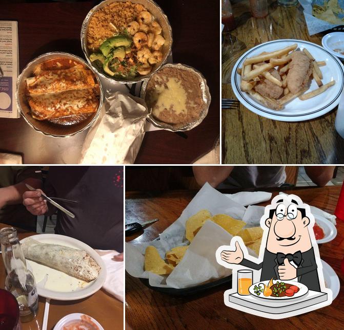 Food at El Potrero Cantina & Grill