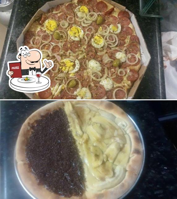 Comida em Pizzaria Uai So!