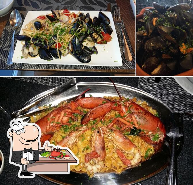 Essayez différents repas à base de fruits de mer disponibles à Da Noi