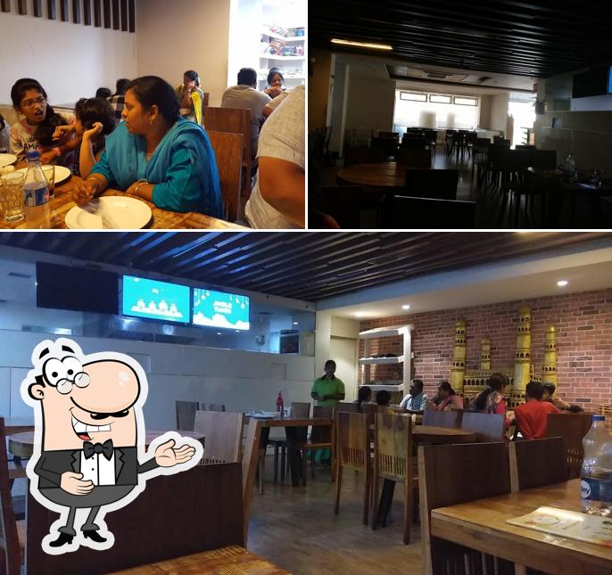 Pista House, Vijayawada, GJ4W+G8P Restaurant reviews