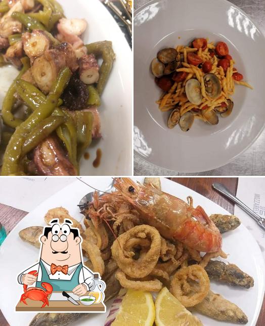 Get seafood at Mordi e Fuggi