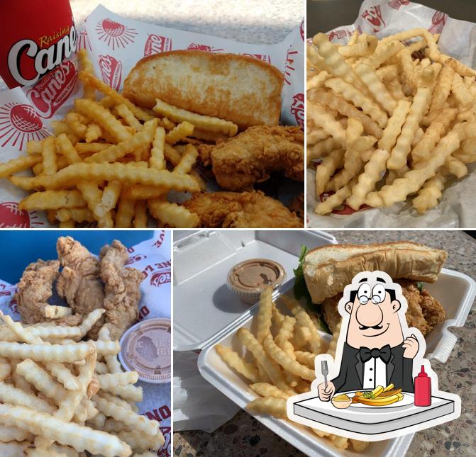 Raising Cane's Chicken Fingers, 2370 S Val Vista Dr in Gilbert Restaurant menu and reviews