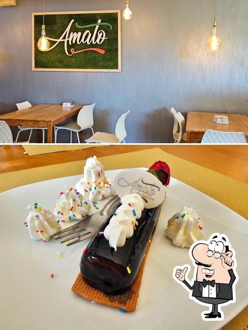 Dai un'occhiata agli interni di Amato - Pinseria Pasticceria