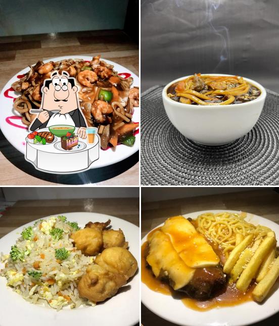 Sopa quente e azeda picante chinesa em Expresso China - Apipucos (Delivery de yakisoba/ sushi /galeto)