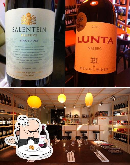 Il est fort sympathique de déguster un verre de vin à El Galpon